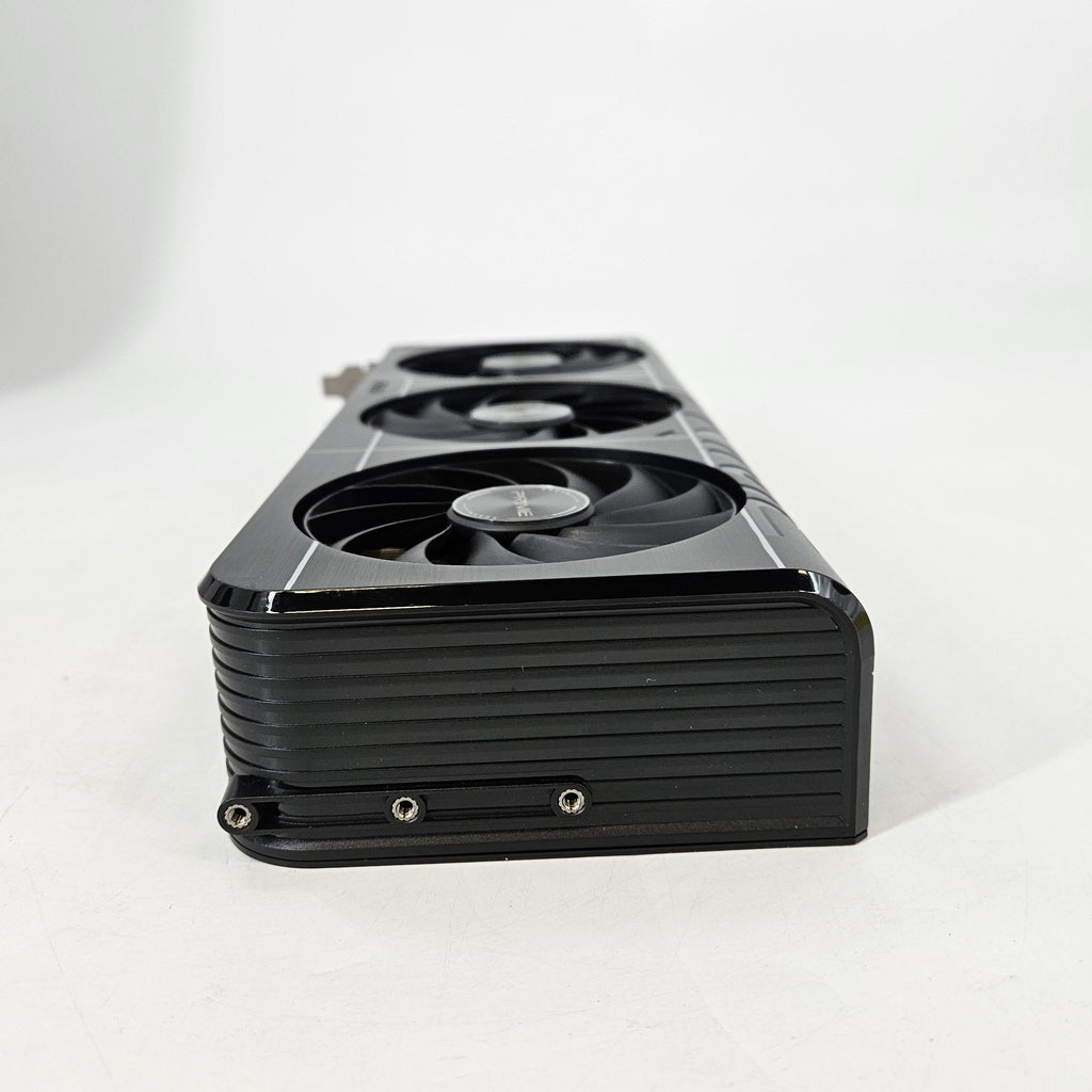 AMD Radeon RX 9070 XT 16GB RAM
