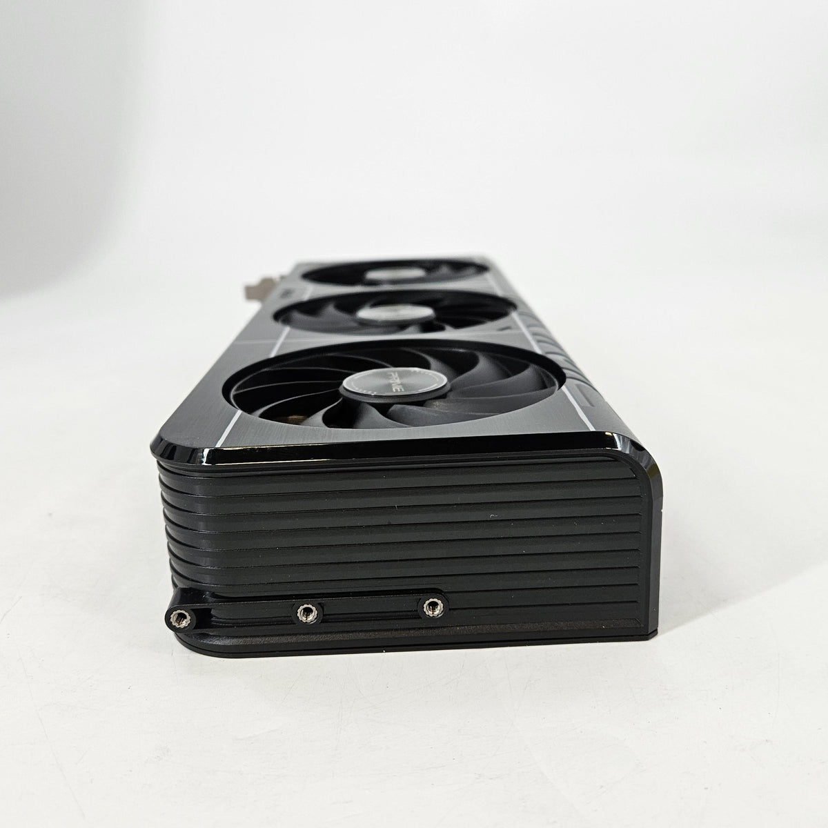 AMD Radeon RX 9070 XT 16GB RAM