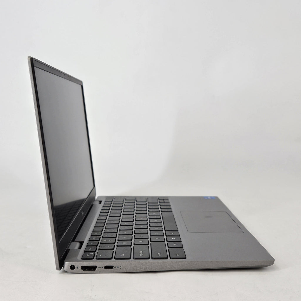 Dell Latitude 3320 13.3 Gray 2.4 GHz Intel Core i5 11th Gen. 8GB RAM 256GB Solid State Drive