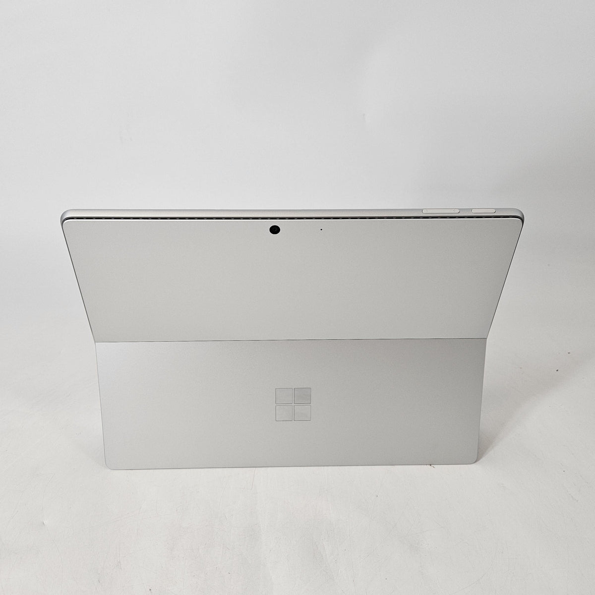 Microsoft Surface Pro 11 13 Silver WiFi 2.1 GHz Intel Core Ultra 5 Series 2 16GB RAM 256GB Solid State Drive