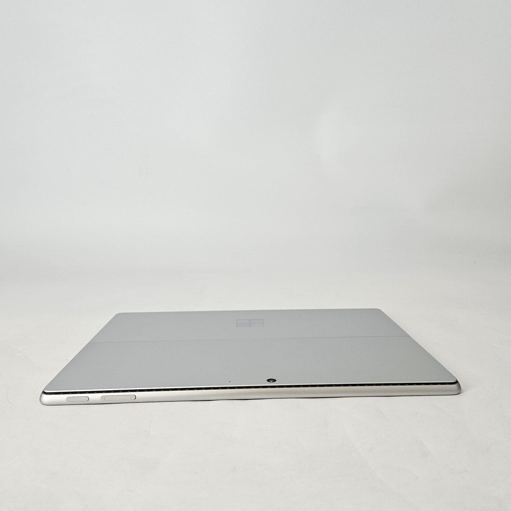 Microsoft Surface Pro 11 13 Silver WiFi 2.1 GHz Intel Core Ultra 5 Series 2 16GB RAM 256GB Solid State Drive