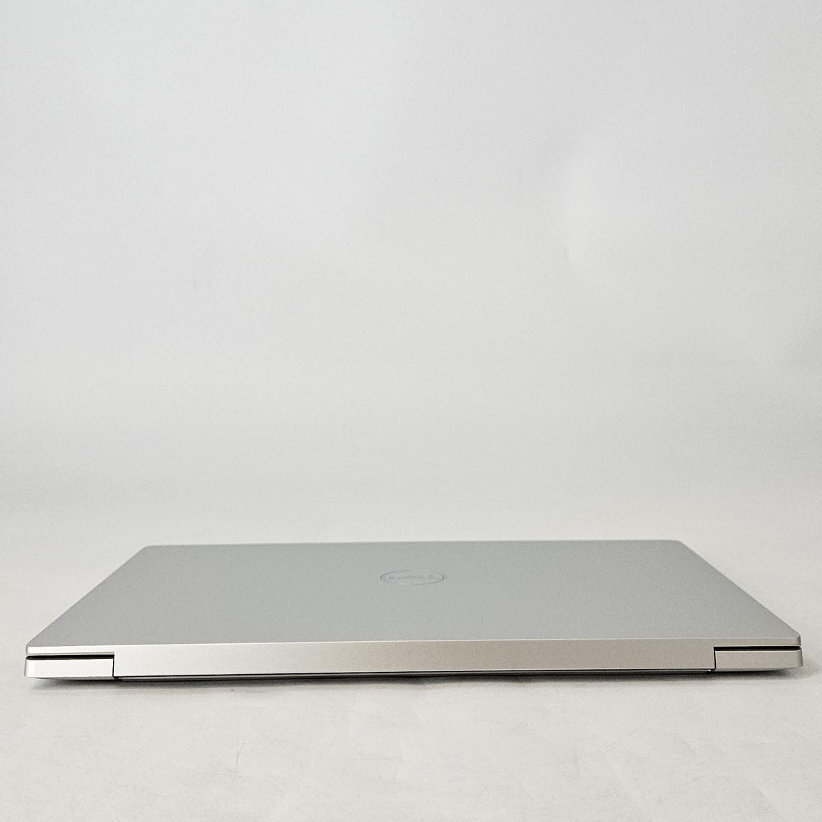 XPS 13 9350 Silver 2.2 GHz Intel Core Ultra 7 Series 2 32GB RAM 1TB Solid State Drive