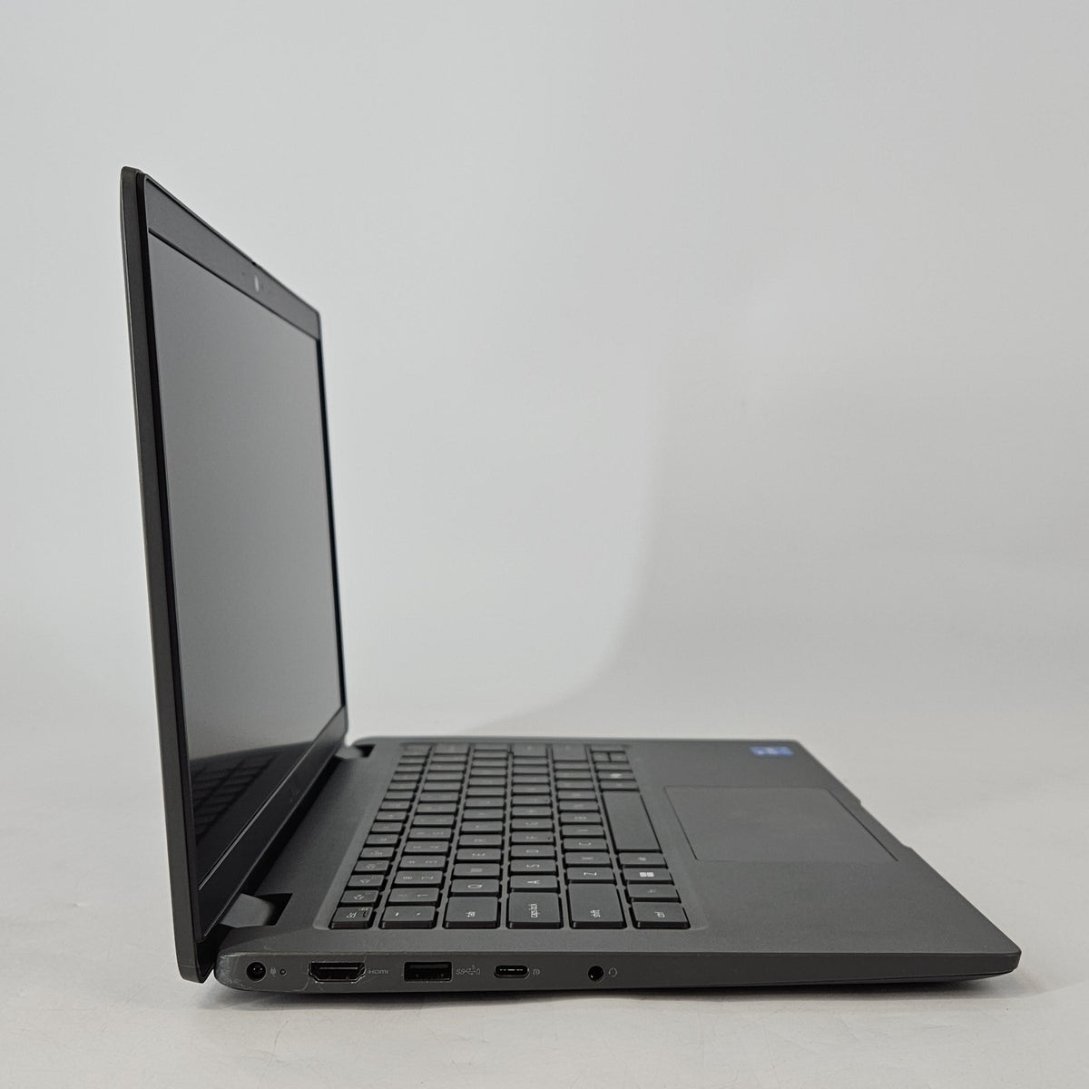 Dell Latitude 3450 14 Black 1.3 GHz Intel Core i5 13th Gen. 16GB RAM 256GB Solid State Drive