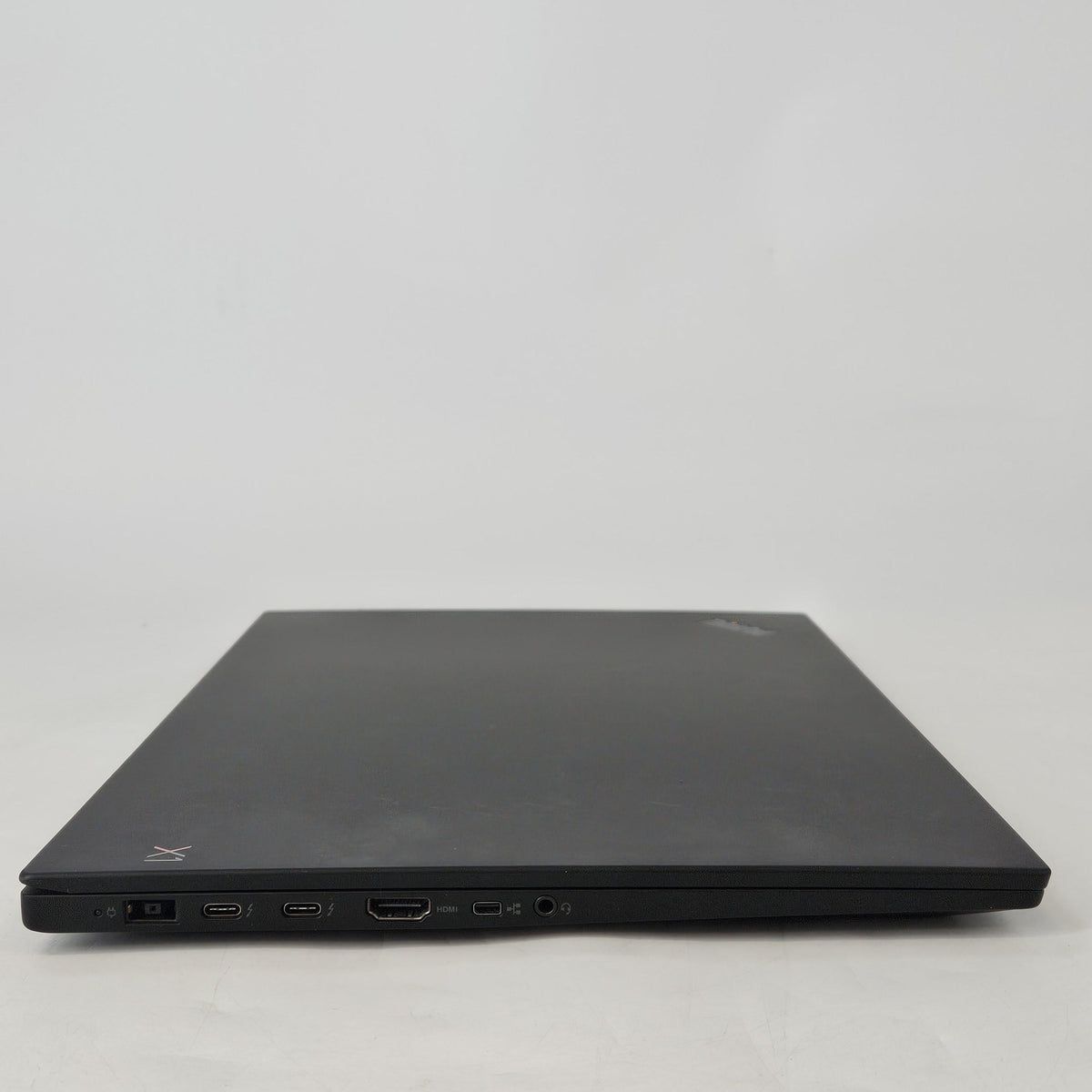 Lenovo ThinkPad X1 Extreme Gen 2 15.6 Black 2.6 GHz Intel Core i7 9th Gen. 16GB RAM 512GB Solid State Drive NVIDIA GeForce GTX 1650 4 GB