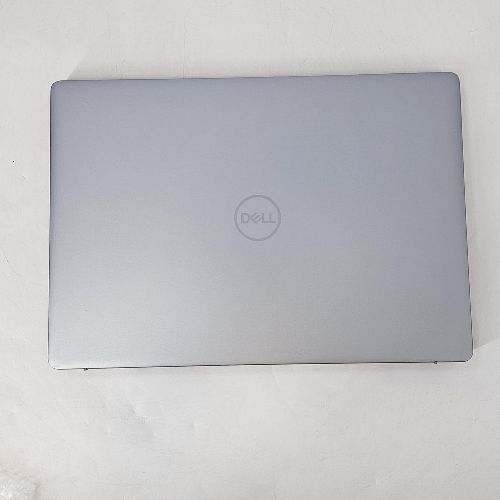 Inspiron 5640 16 Blue 1.8 GHz Intel Core 7 32GB RAM 1TB Solid State Drive