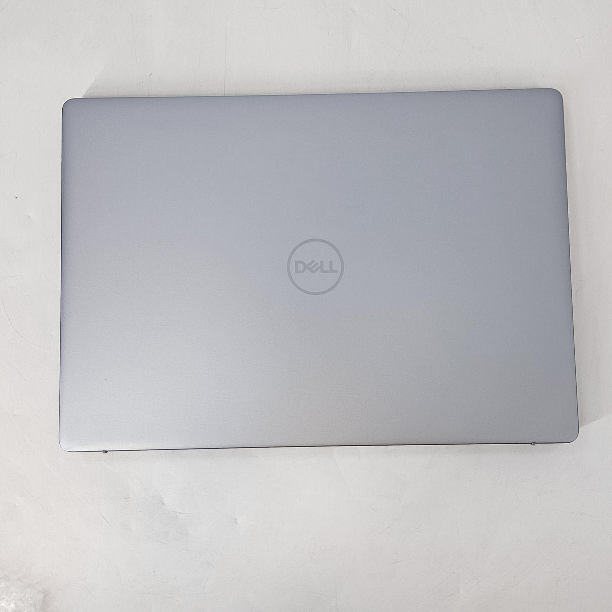 Inspiron 5640 16 Blue 1.8 GHz Intel Core 7 32GB RAM 1TB Solid State Drive