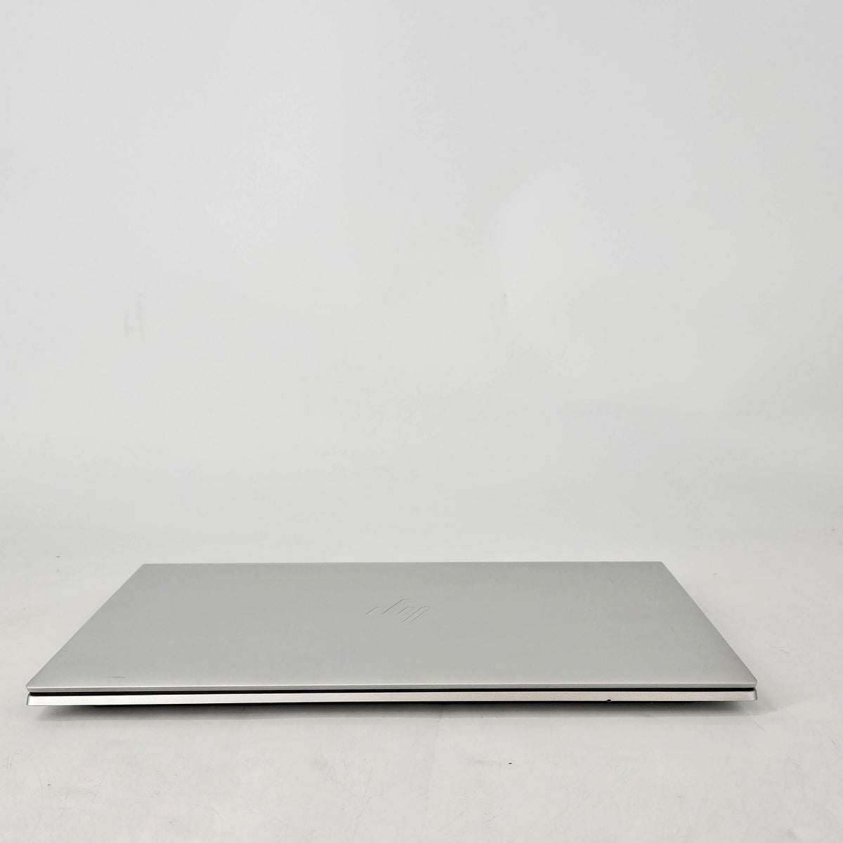 HP Elitebook 845 G8 13.3 Silver 2.3 GHz AMD Ryzen 5 Pro 5650U 16GB RAM 256GB Solid State Drive