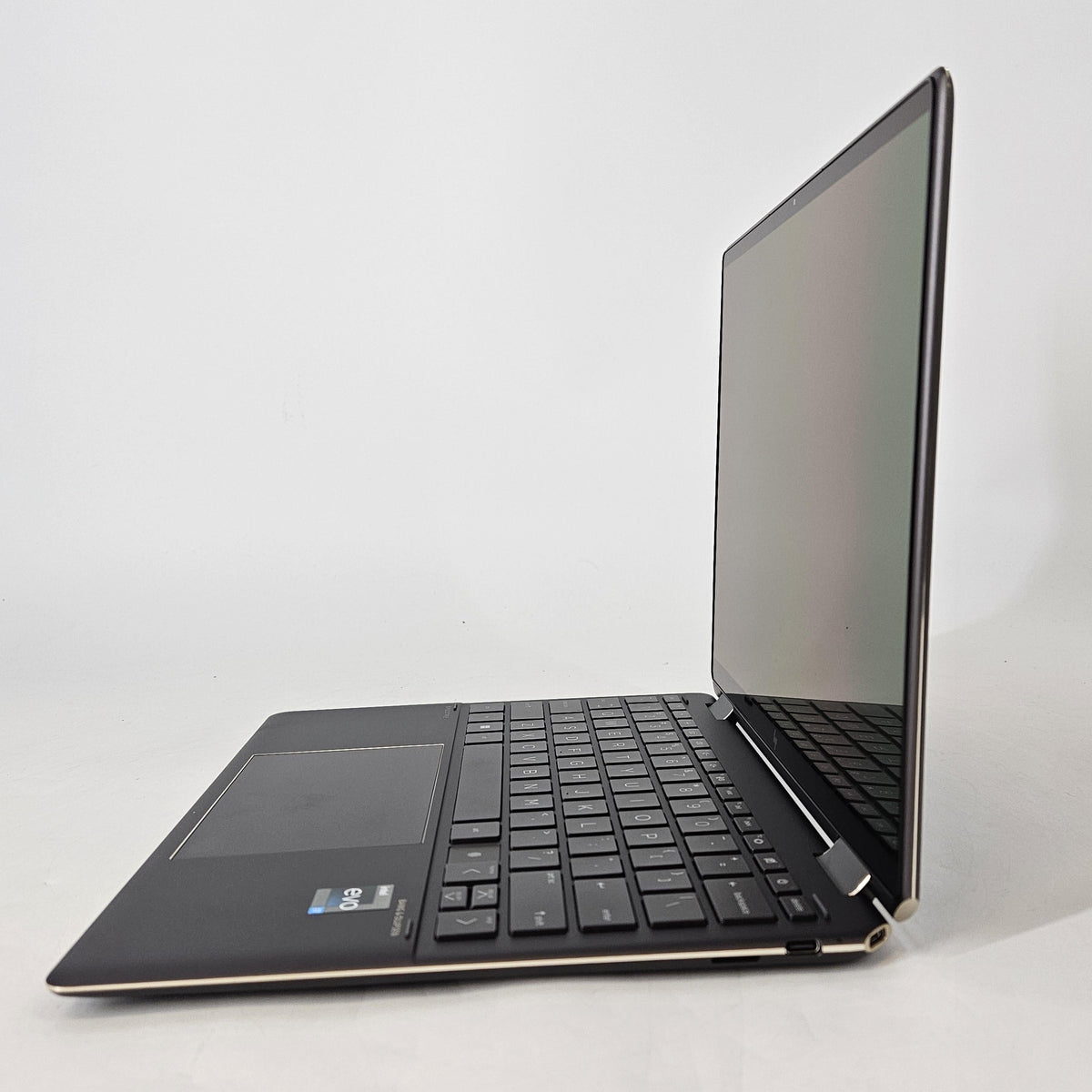 HP Spectre 14 x360 Black 1.7 GHz Intel Core i7 12th Gen. 16GB RAM 1TB Solid State Drive