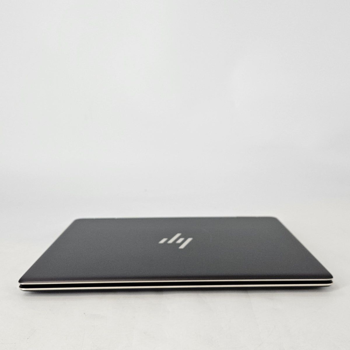 HP Spectre 14 x360 Black 1.7 GHz Intel Core i7 12th Gen. 16GB RAM 1TB Solid State Drive