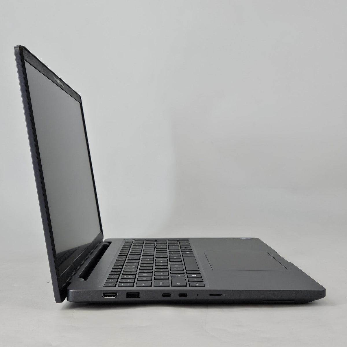 Dell Pro Max 16 MC16250 Magnetite 2.9 GHz Intel Core Ultra 9 Series 2 32GB RAM 1TB Solid State Drive NVIDIA RTX PRO 1000 Blackwell 8 GB