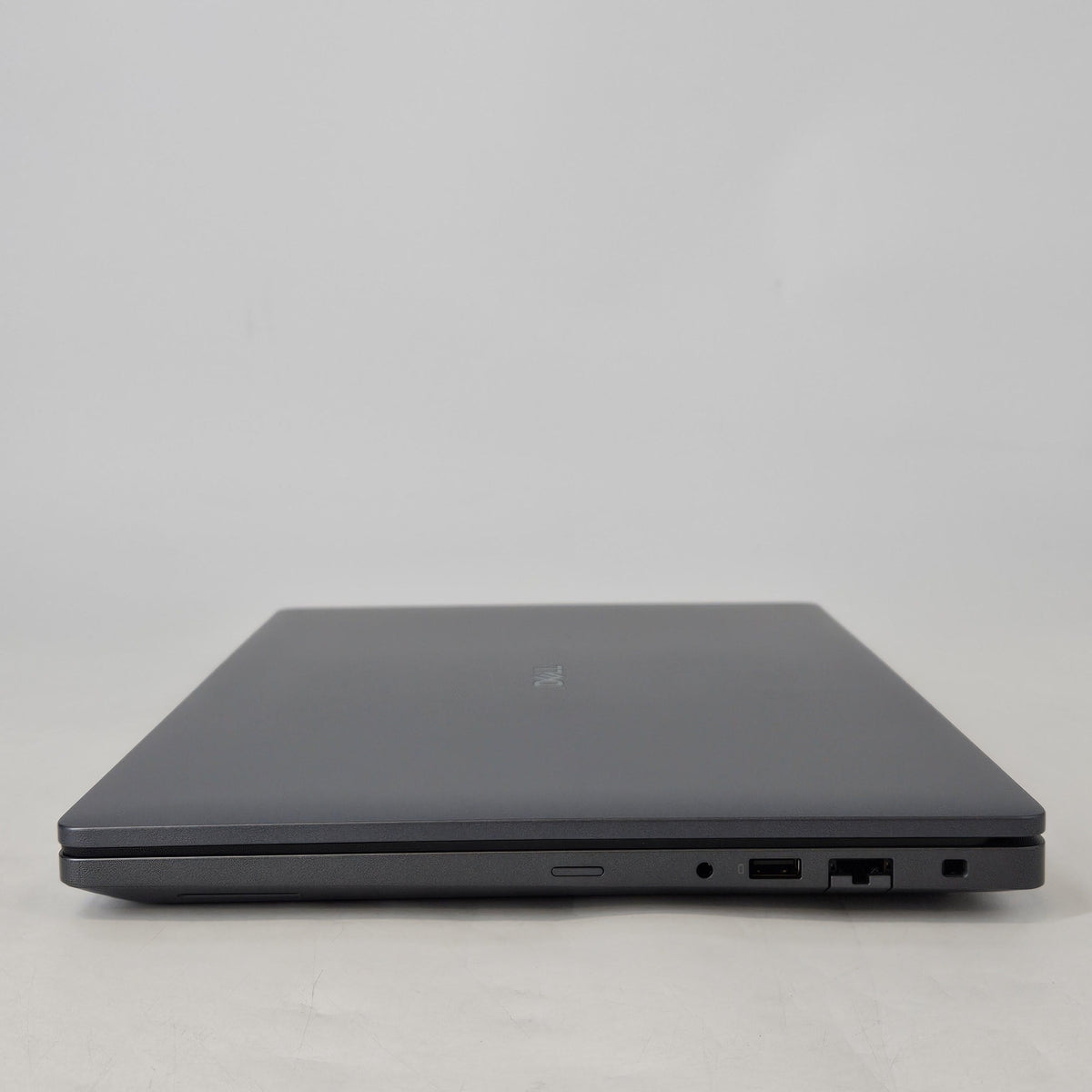 Dell Pro Max 16 MC16250 Magnetite 2.9 GHz Intel Core Ultra 9 Series 2 32GB RAM 1TB Solid State Drive NVIDIA RTX PRO 1000 Blackwell 8 GB