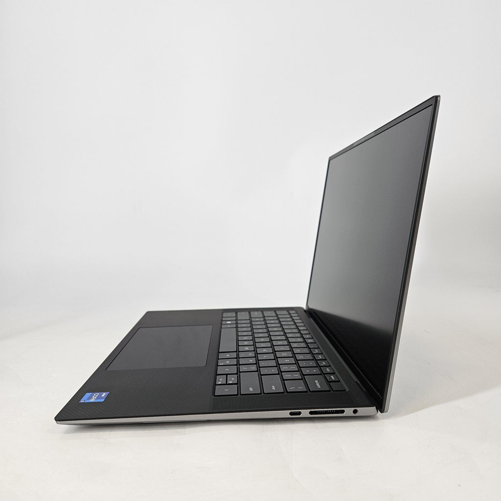 Dell Precision 5570 15.6 Gray 2.3 GHz Intel Core i7 12th Gen. 32GB RAM 1TB Solid State Drive NVIDIA RTX A1000 4 GB
