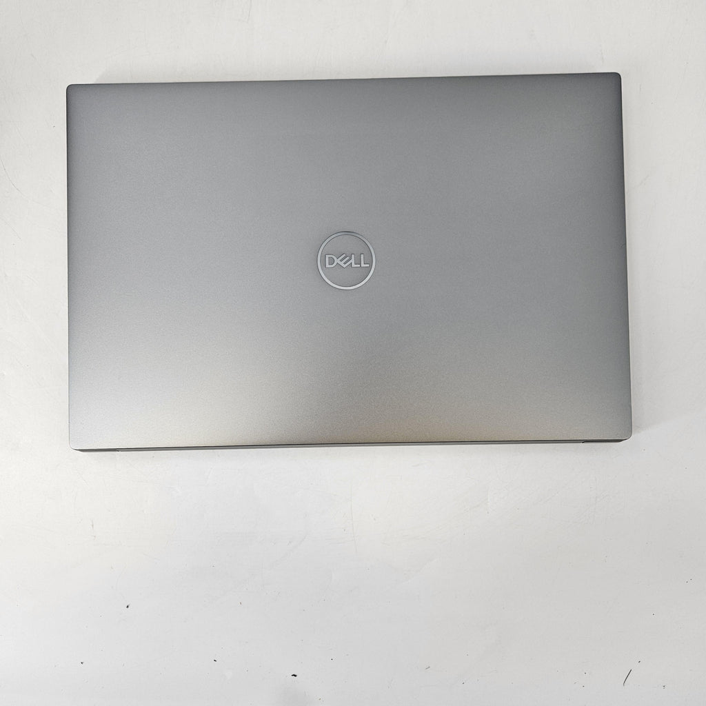 Dell Precision 5570 15.6 Gray 2.3 GHz Intel Core i7 12th Gen. 32GB RAM 1TB Solid State Drive NVIDIA RTX A1000 4 GB