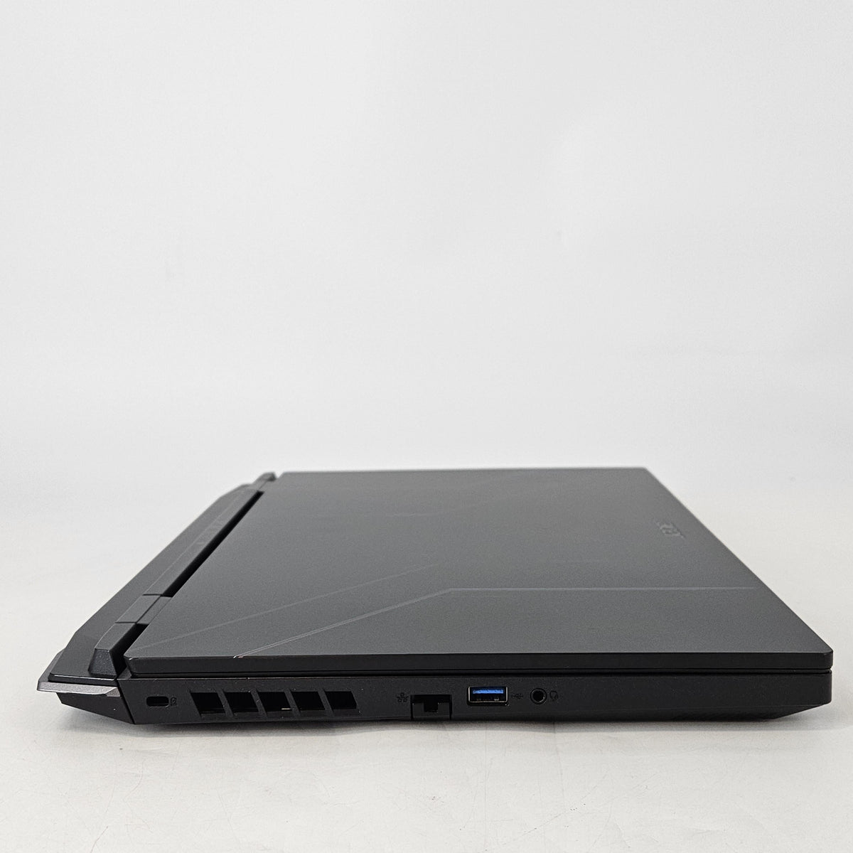 Acer Nitro 5 15.6 Black 3.1 GHz Intel Core i5 12th Gen. 64GB RAM 512GB Solid State Drive NVIDIA GeForce RTX 3050 4 GB
