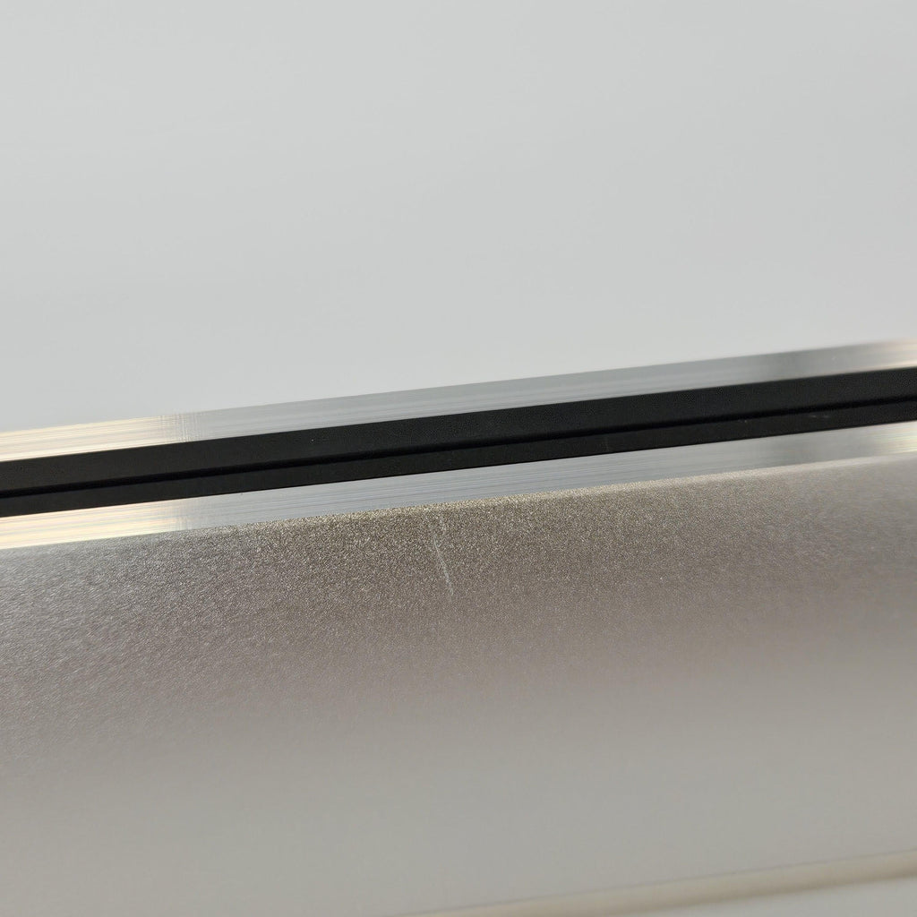 Dell XPS 15 9510 Gray 2.3 GHz Intel Core i7 11th Gen. 16GB RAM 512GB Solid State Drive NVIDIA GeForce RTX 3050 Ti 4 GB