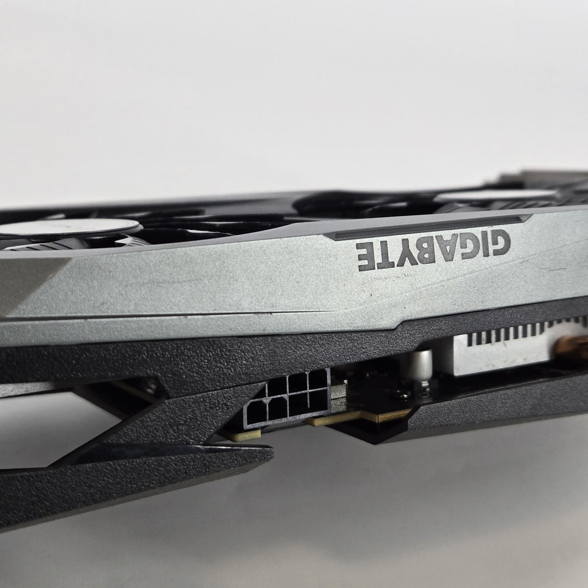 NVIDIA GeForce RTX 3050 8GB RAM