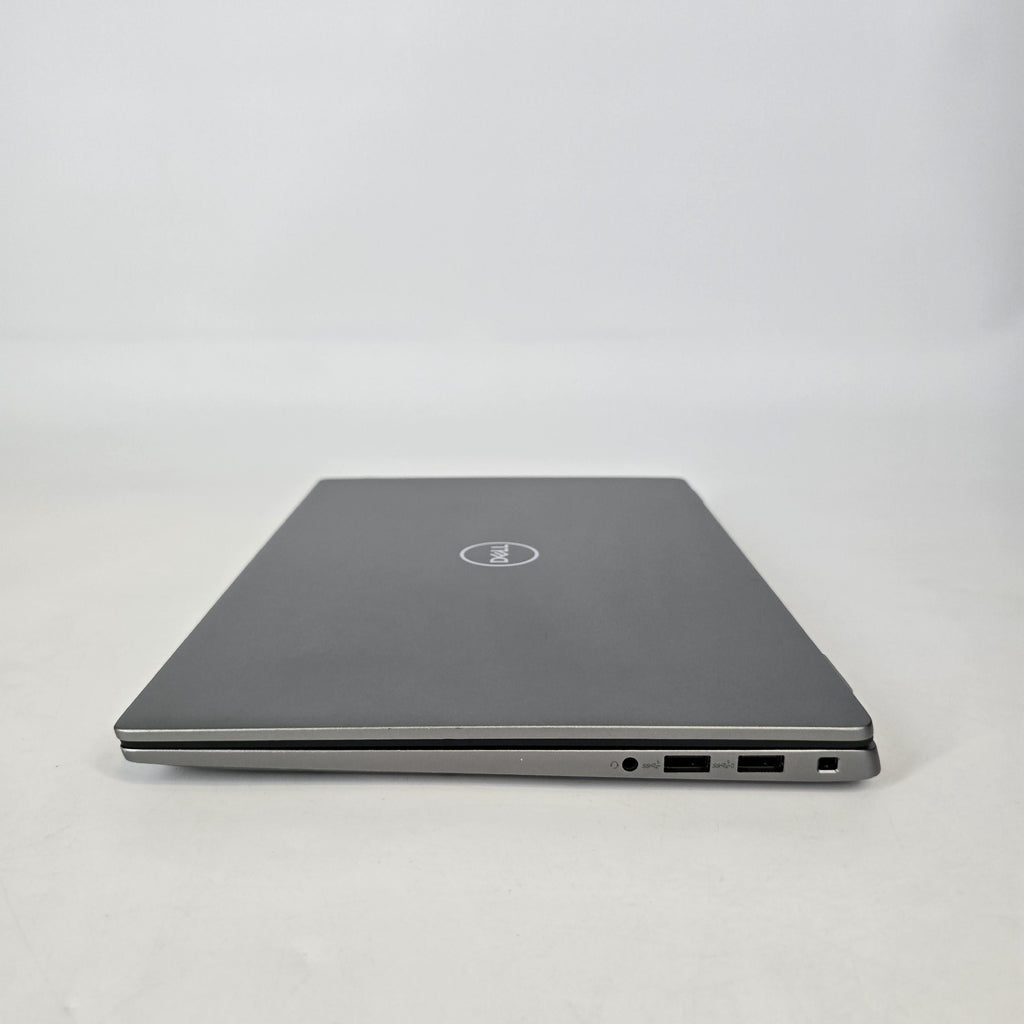 Latitude 7450 14 Gray 3.8 GHz Intel Core Ultra 7 32GB RAM 256GB Solid State Drive