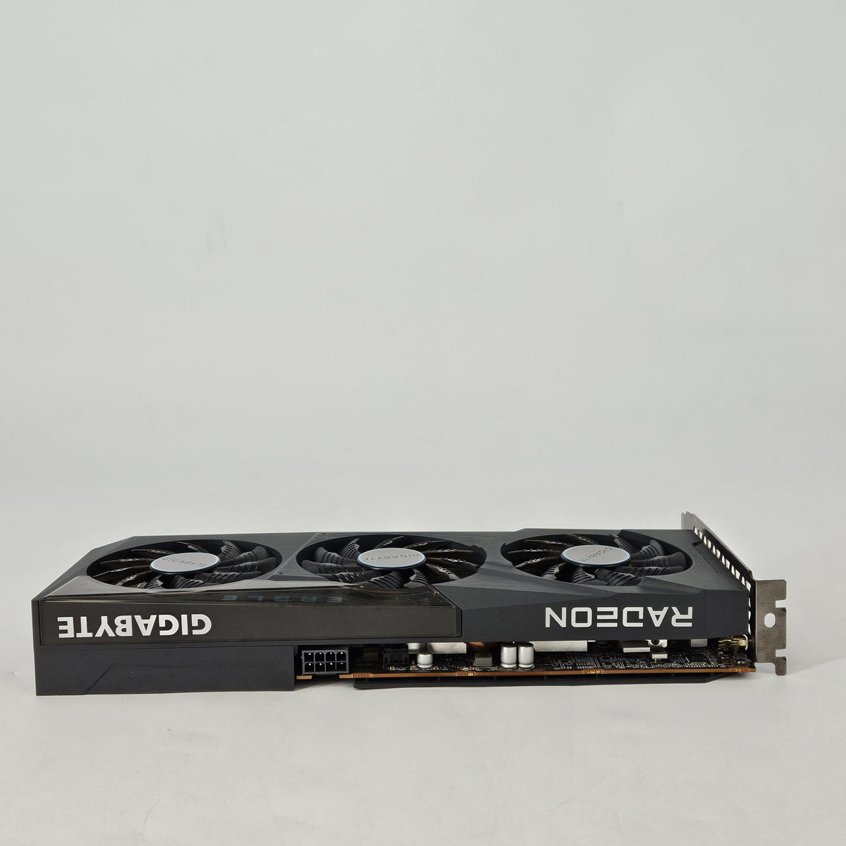 AMD Radeon RX 6600 8GB RAM
