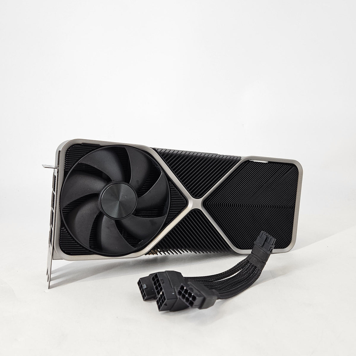 NVIDIA GeForce RTX 4090 24GB RAM