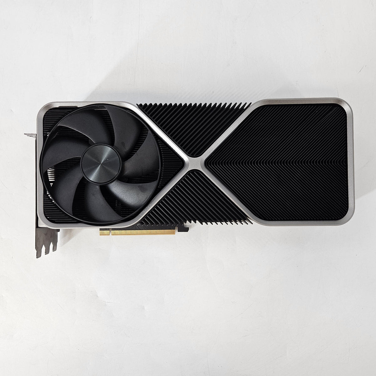 NVIDIA GeForce RTX 4090 24GB RAM