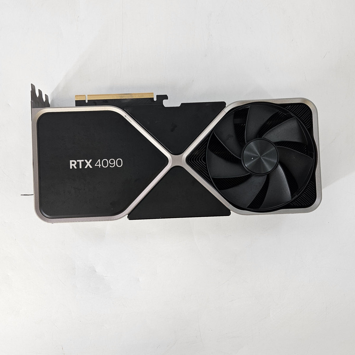 NVIDIA GeForce RTX 4090 24GB RAM
