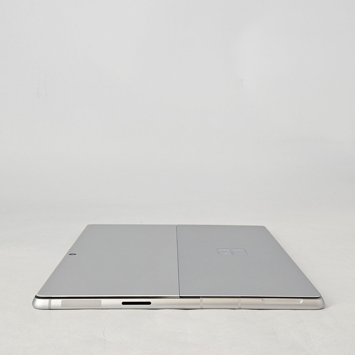 Microsoft Surface Pro 9 13 Platinum Unlocked 3.0 GHz Microsoft SQ3 Processor 8GB RAM 128GB Solid State Drive