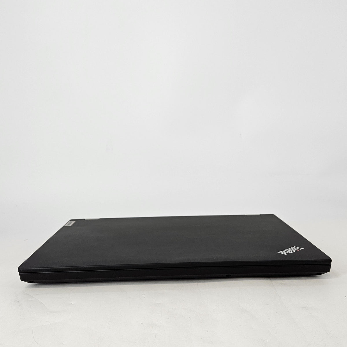 Lenovo ThinkPad P15 Gen 2 Black 2.3 GHz Intel Core i7 11th Gen. 32GB RAM 1TB Solid State Drive NVIDIA RTX A2000 4 GB