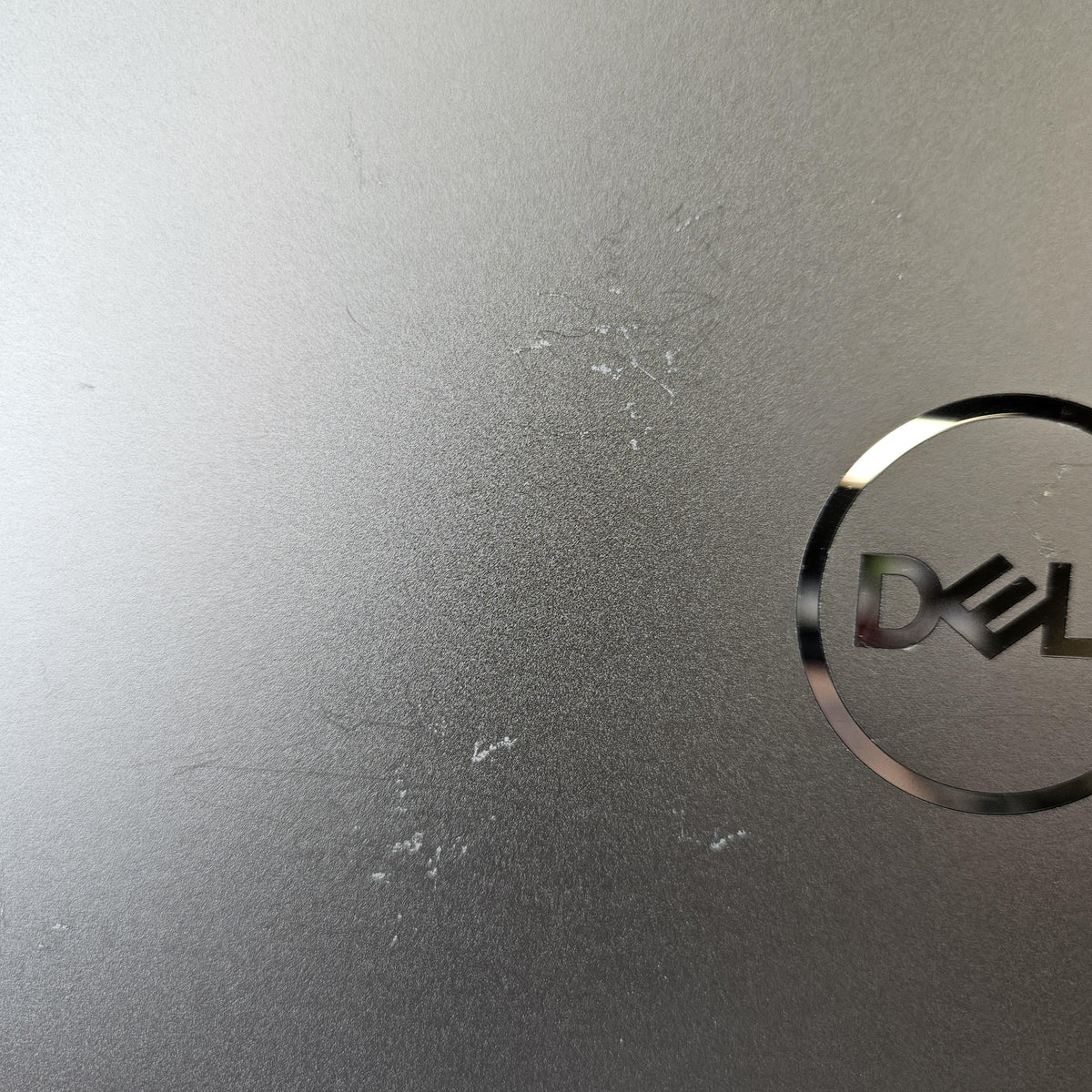 Dell Precision 5680 16 Gray 2.4 GHz Intel Core i7 13th Gen. 32GB RAM 1TB Solid State Drive NVIDIA RTX A1000 6 GB