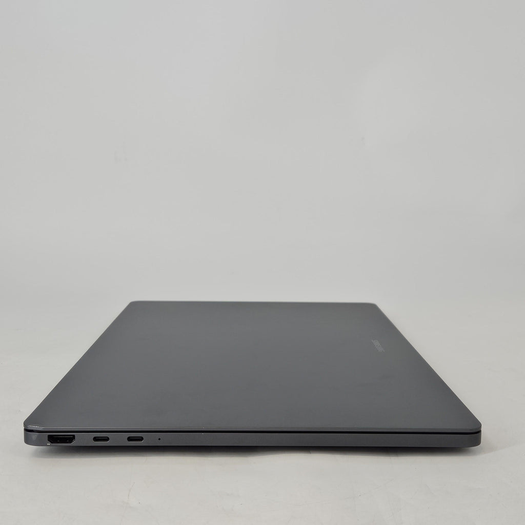 Galaxy Book6 Ultra 16 Gray 1.9 GHz Intel Core Ultra 7 Series 3 32GB RAM 1TB Solid State Drive NVIDIA GeForce RTX 5060 8 GB