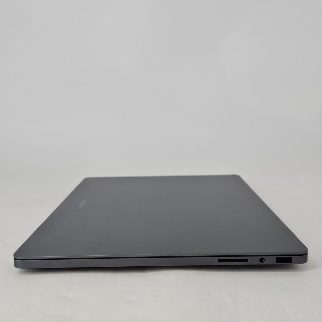 Galaxy Book6 Ultra 16 Gray 1.9 GHz Intel Core Ultra 7 Series 3 32GB RAM 1TB Solid State Drive NVIDIA GeForce RTX 5060 8 GB