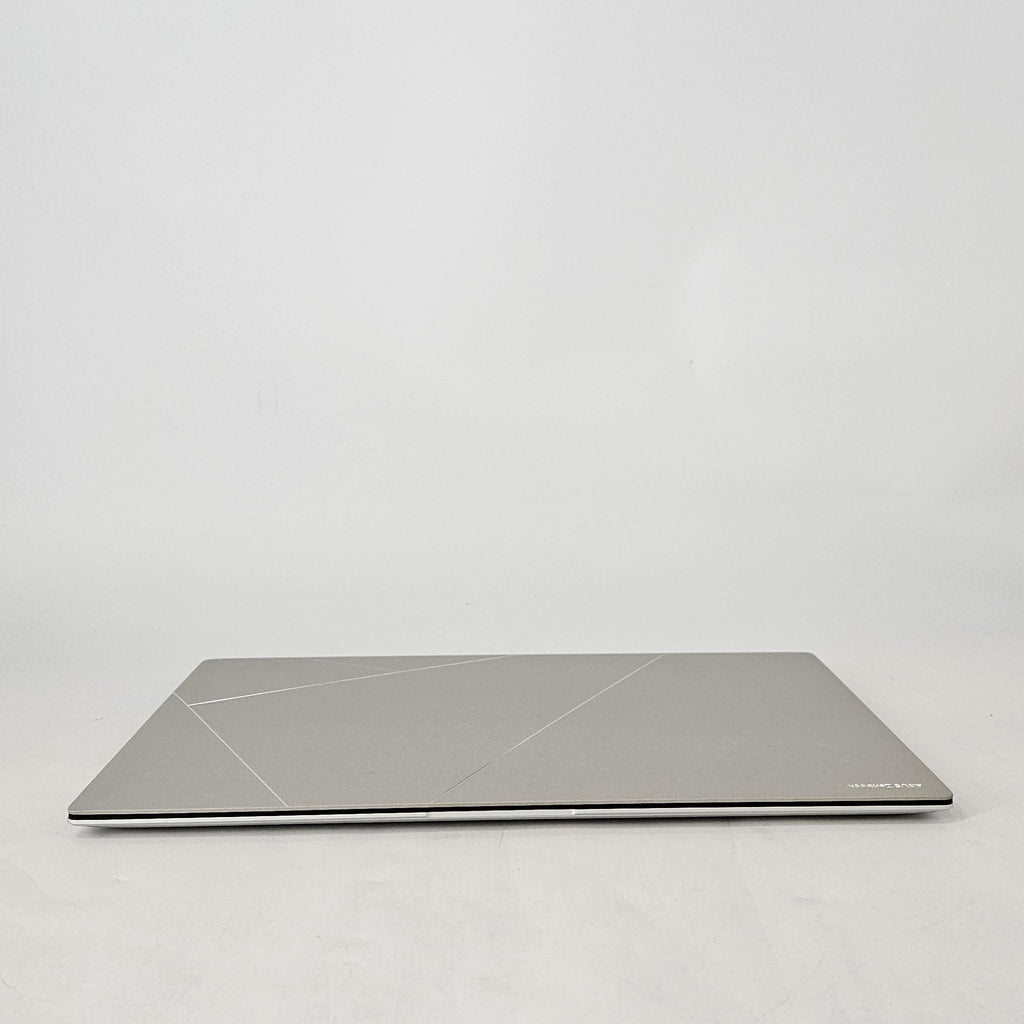 Zenbook S 16 White 2.0 GHz AMD Ryzen AI 9 365 24GB RAM 1TB Solid State Drive