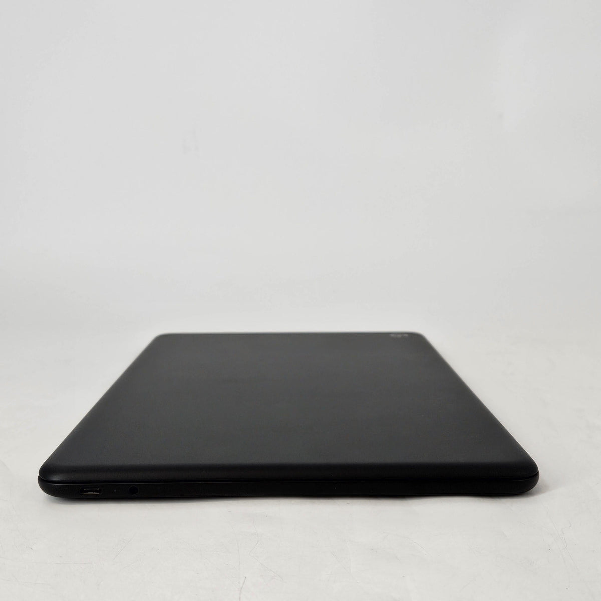 Google Pixelbook Go 13.3 Black 1.5 GHz Intel Core i7 8th Gen. 16GB RAM 256GB Solid State Drive