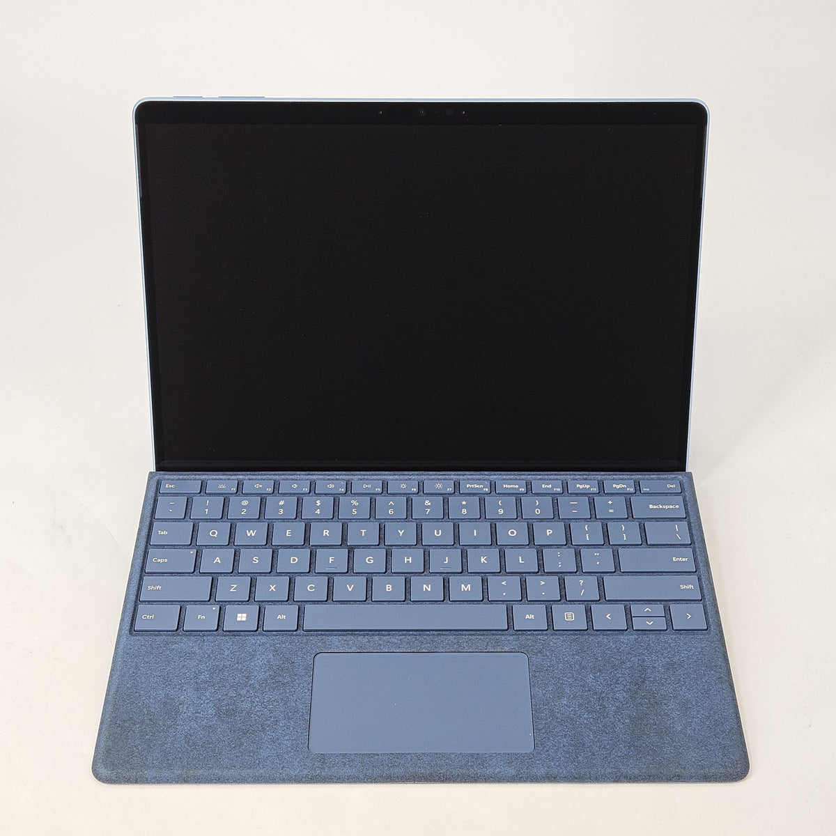 Surface Pro 9 13 Sapphire WiFi 2.6 GHz Intel Core i7 12th Gen. 16GB RAM 256GB Solid State Drive