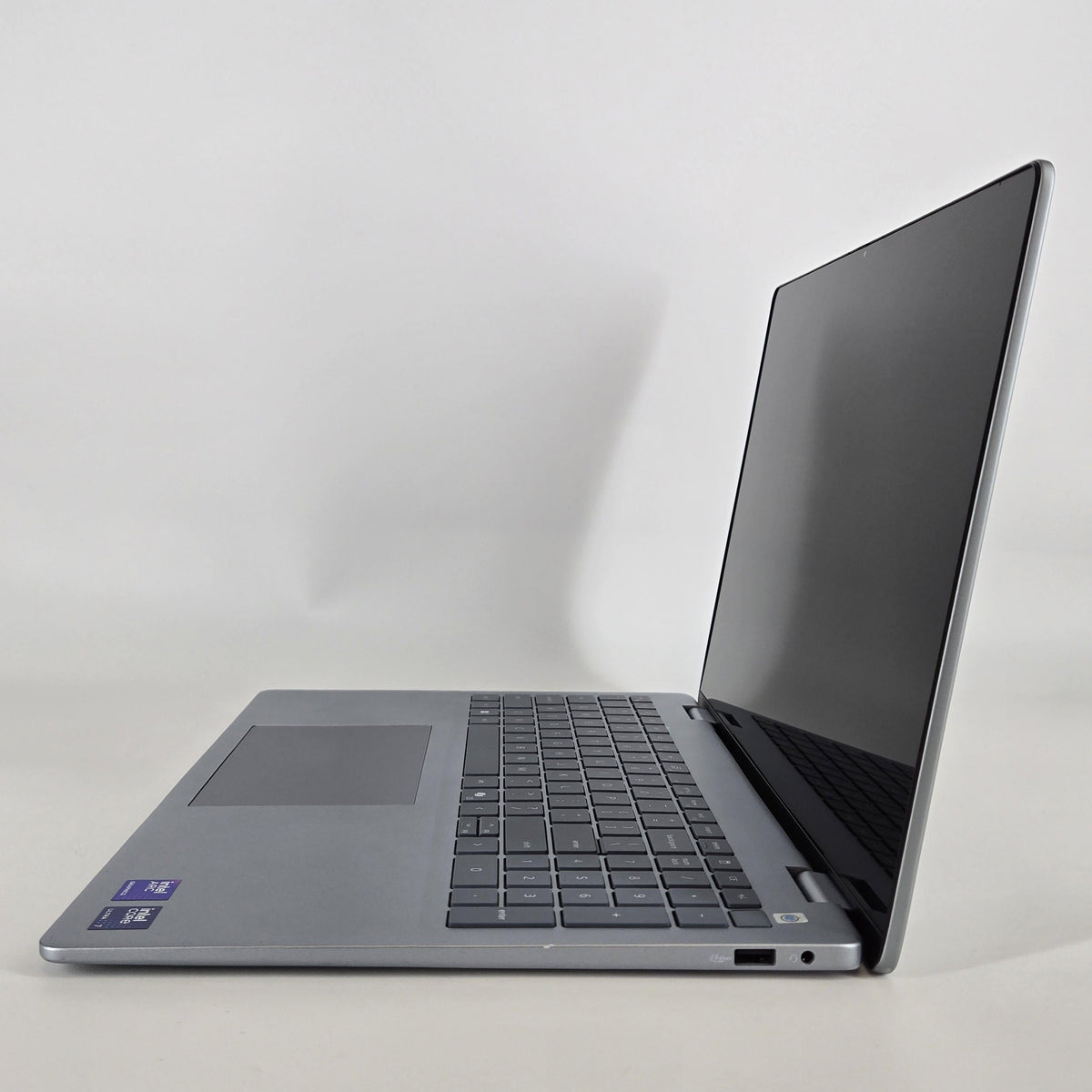 Dell 16 Plus (2-in-1) DB06250 Silver 2.2 GHz Intel Core Ultra 7 Series 2 16GB RAM 1TB Solid State Drive