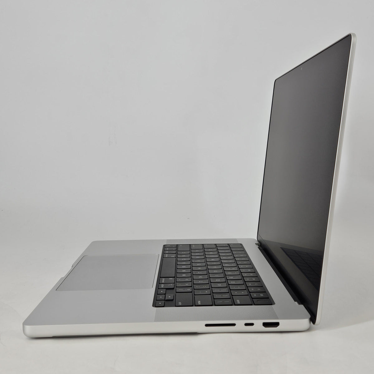 MacBook Pro 16 2024 Silver M4 Max 16-Core CPU 64GB Unified Memory 2TB Solid State Drive 40-Core GPU