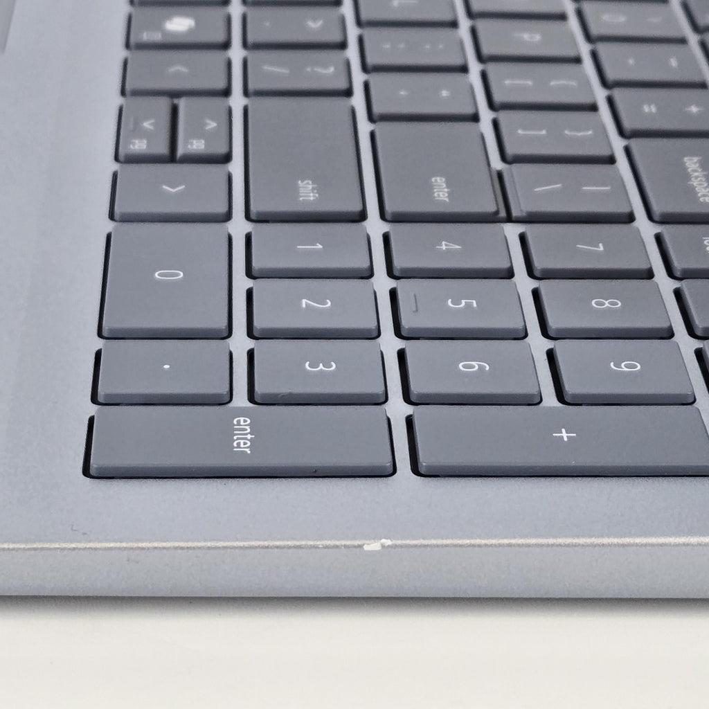 Dell 16 Plus (2-in-1) DB06250 Silver 2.2 GHz Intel Core Ultra 7 Series 2 16GB RAM 1TB Solid State Drive