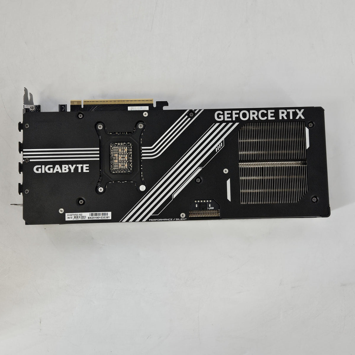 NVIDIA GeForce RTX 5070 Ti 16GB RAM
