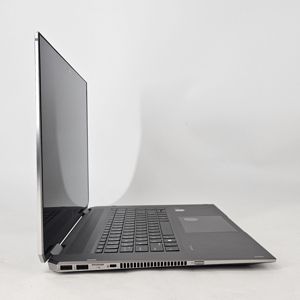 HP ZBook Studio x360 G5 15.6 Silver 2.6 GHz Intel Core i7 9th Gen. 32GB RAM 512GB Solid State Drive NVIDIA Quadro P1000 4 GB