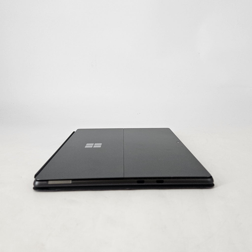 Surface Pro 9 13 Graphite WiFi 2.6 GHz Intel Core i7 12th Gen. 16GB RAM 256GB Solid State Drive