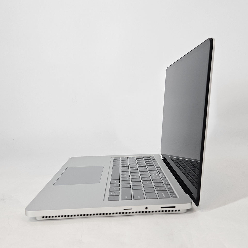 Surface Laptop Studio 2 14.4 Silver 2.9 GHz Intel Core i7 13th Gen. 64GB RAM 1TB Solid State Drive NVIDIA GeForce RTX 4060 8 GB