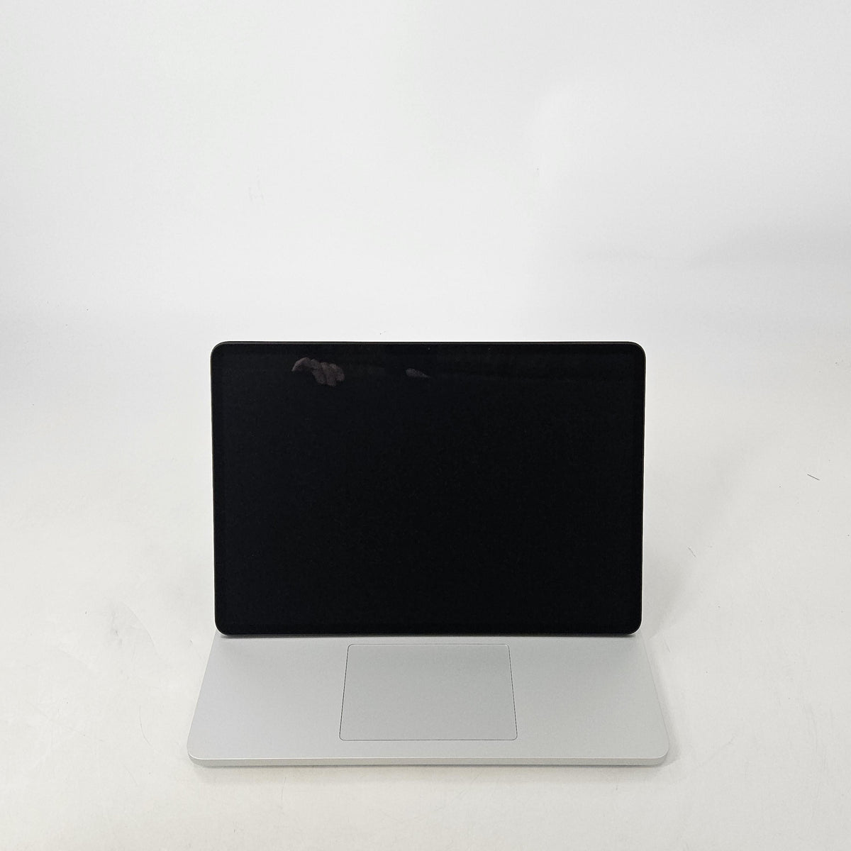 Surface Laptop Studio 2 14.4 Silver 2.9 GHz Intel Core i7 13th Gen. 64GB RAM 1TB Solid State Drive NVIDIA GeForce RTX 4060 8 GB