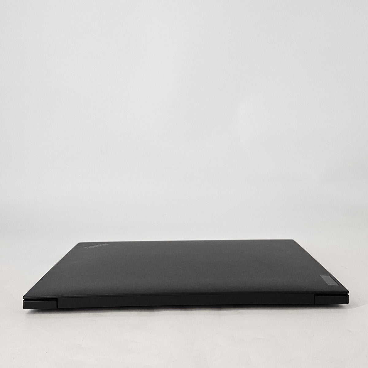 Lenovo ThinkPad P1 Gen 5 16 2022 Black 2.4 GHz Intel Core i7 12th Gen. 32GB RAM 1TB Solid State Drive NVIDIA RTX A3000 12 GB