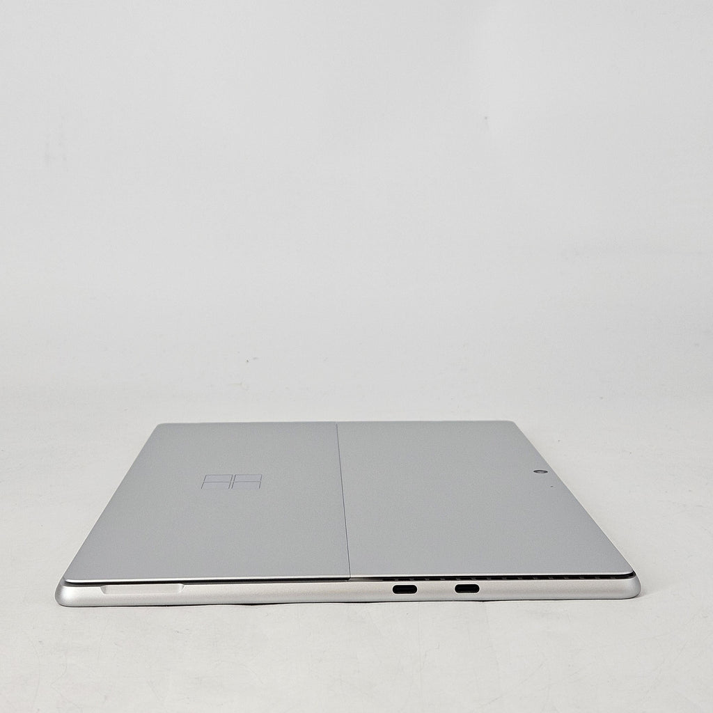 Surface Pro 11 13 Silver WiFi 2.2 GHz Intel Core Ultra 7 Series 2 16GB RAM 512GB Solid State Drive
