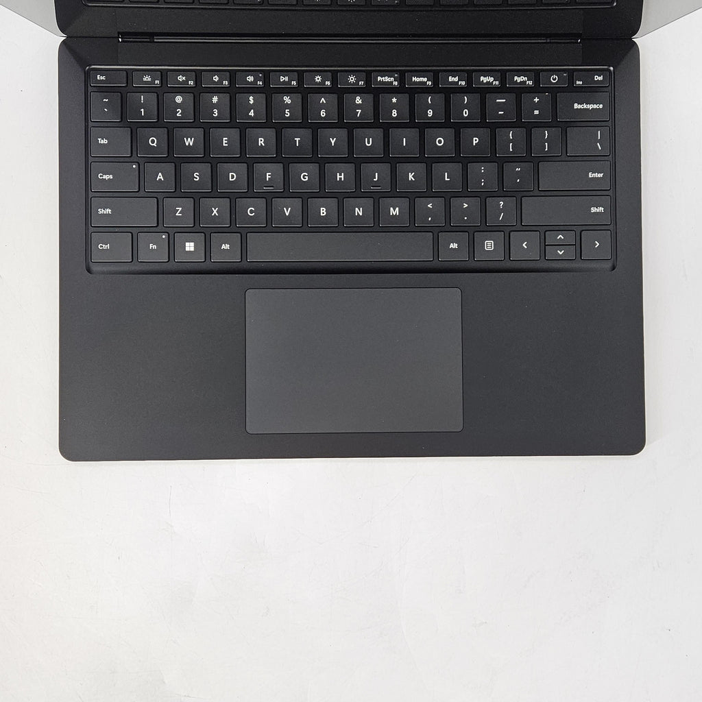 Surface Laptop 5 13.5 Black 2.7 GHz Intel Core i7 12th Gen. 16GB RAM 512GB Solid State Drive