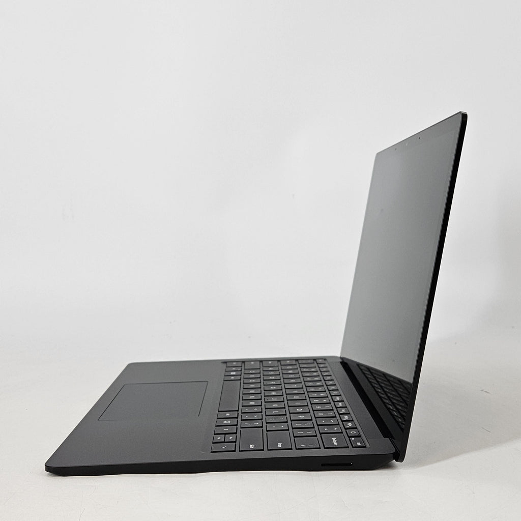 Surface Laptop 5 13.5 Black 2.7 GHz Intel Core i7 12th Gen. 16GB RAM 512GB Solid State Drive