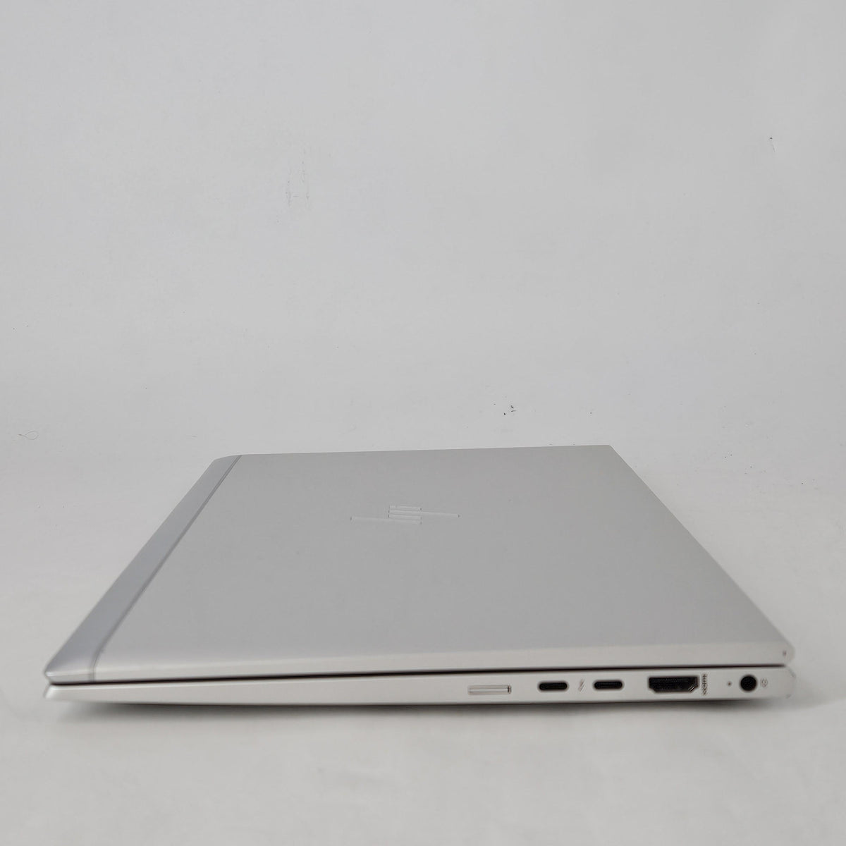 HP Elitebook 840 G8 14 Silver 2.8 GHz Intel Core i7 11th Gen. 16GB RAM 512GB Solid State Drive