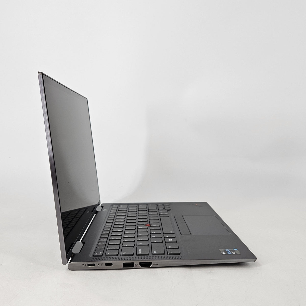 Lenovo ThinkPad X1 Yoga Gen 6 14 Gray 2.4 GHz Intel Core i5 11th Gen. 8GB RAM 256GB Solid State Drive