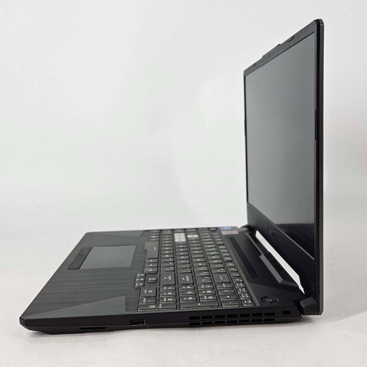 Asus TUF F15 15.6 Black 2.7 GHz Intel Core i5 11th Gen. 16GB RAM 512GB Solid State Drive NVIDIA GeForce RTX 3050 Ti 4 GB