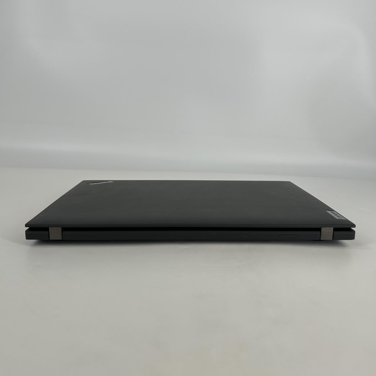 Lenovo ThinkPad T14 Gen 3 Black 2.2 GHz Intel Core i7 12th Gen. 40GB RAM 512GB Solid State Drive