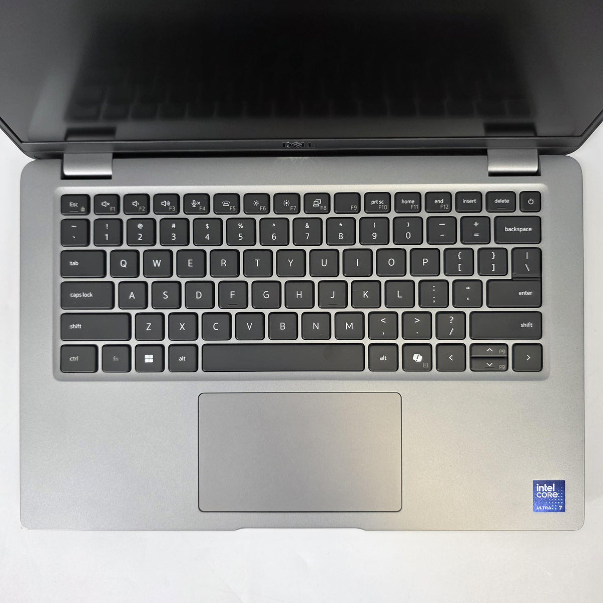 Dell Latitude 5450 14 Gray 1.7 GHz Intel Core Ultra 7 32GB RAM 512GB Solid State Drive